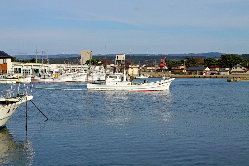 風力発電と漁業の共存を模索　出典：秋田県水産漁港課